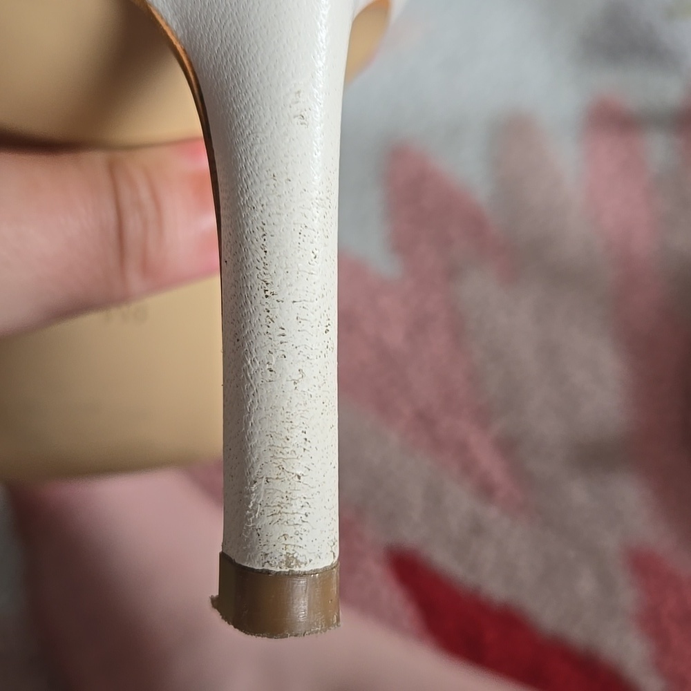 Calvin Klein Size Nine Off White Heeled Sandals - Picture 9 of 10